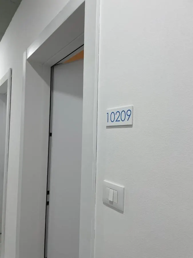 New Brilant Apartment Tirana 0*,  Albania