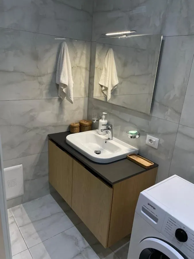 New Brilant Apartment Tirana 0*,  Albania
