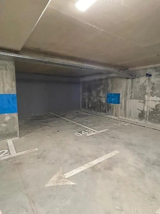 New Brilant Apartment Tirana 0*,